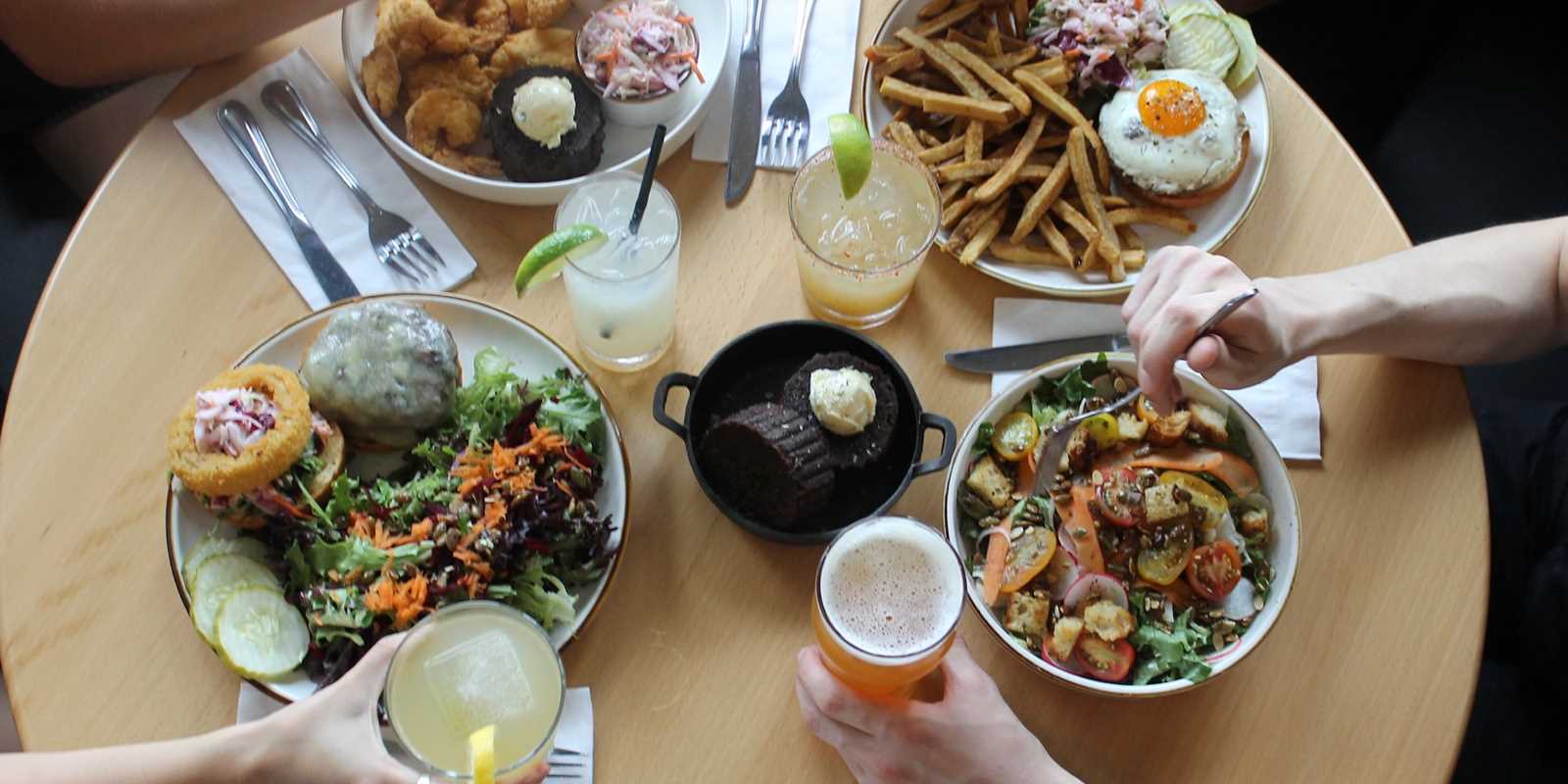 restaurant near me, restaurant williston, dinner williston, lunch williston, bars near me, best restaurant williston vermont